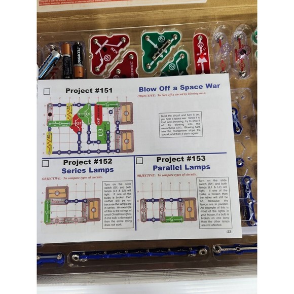 Electronic Snap Circuits Set SC-300 With Manuals by Elenco  tested - Picture 9 of 15